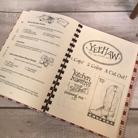 GOOSEBERRY Patch Gifts for Giving and MORE Gifts for Giving - Set of 2 NEW! - Picture 12 of 14